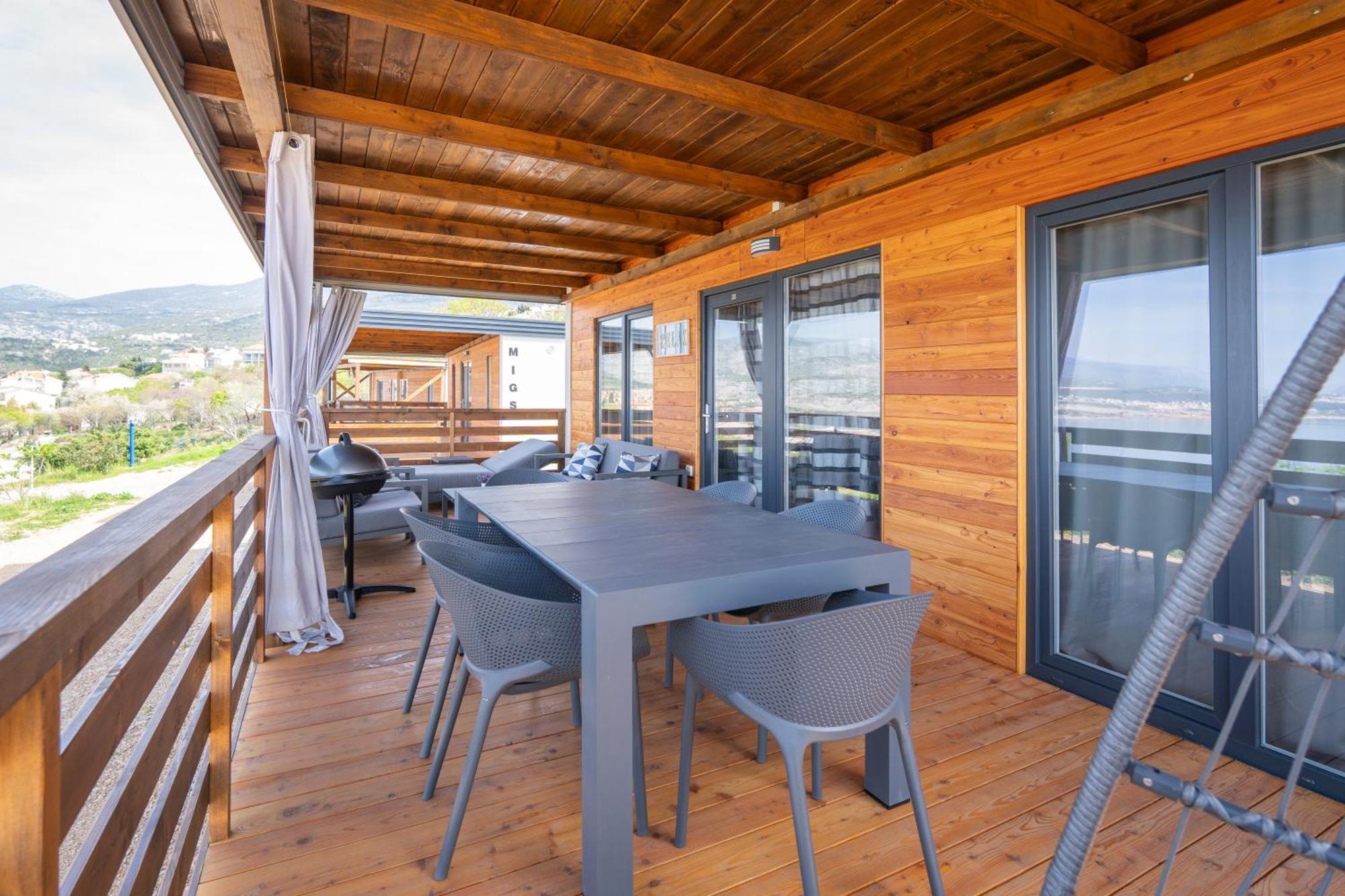 Luxury Mobile Home Zuzu Кленовица Екстериор снимка